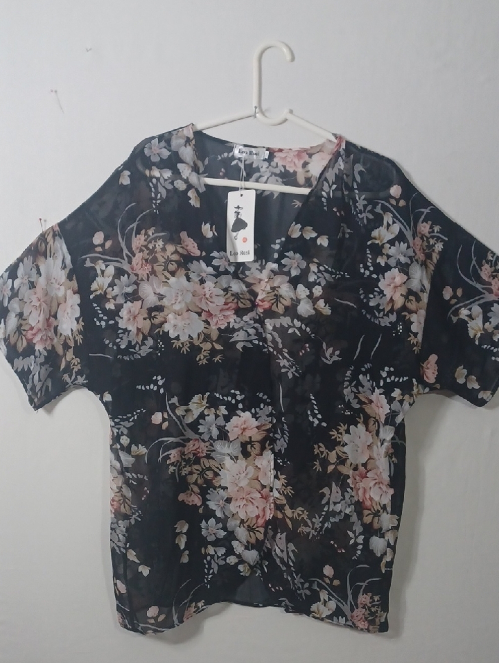 Leo Rosi Black Floral V-Neck Short Sleeve Tunic